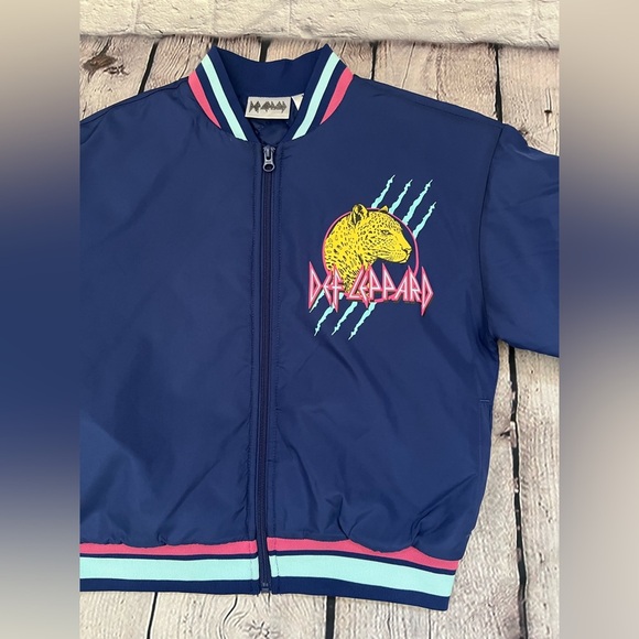NEW DEF LEPPARD GIRLS BOMBER JACKET - Picture 5 of 9